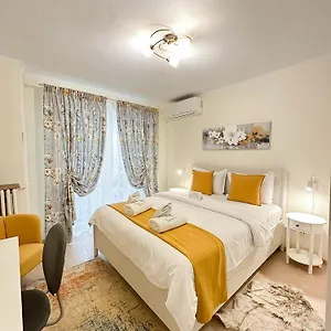  דירה Sunrise Center